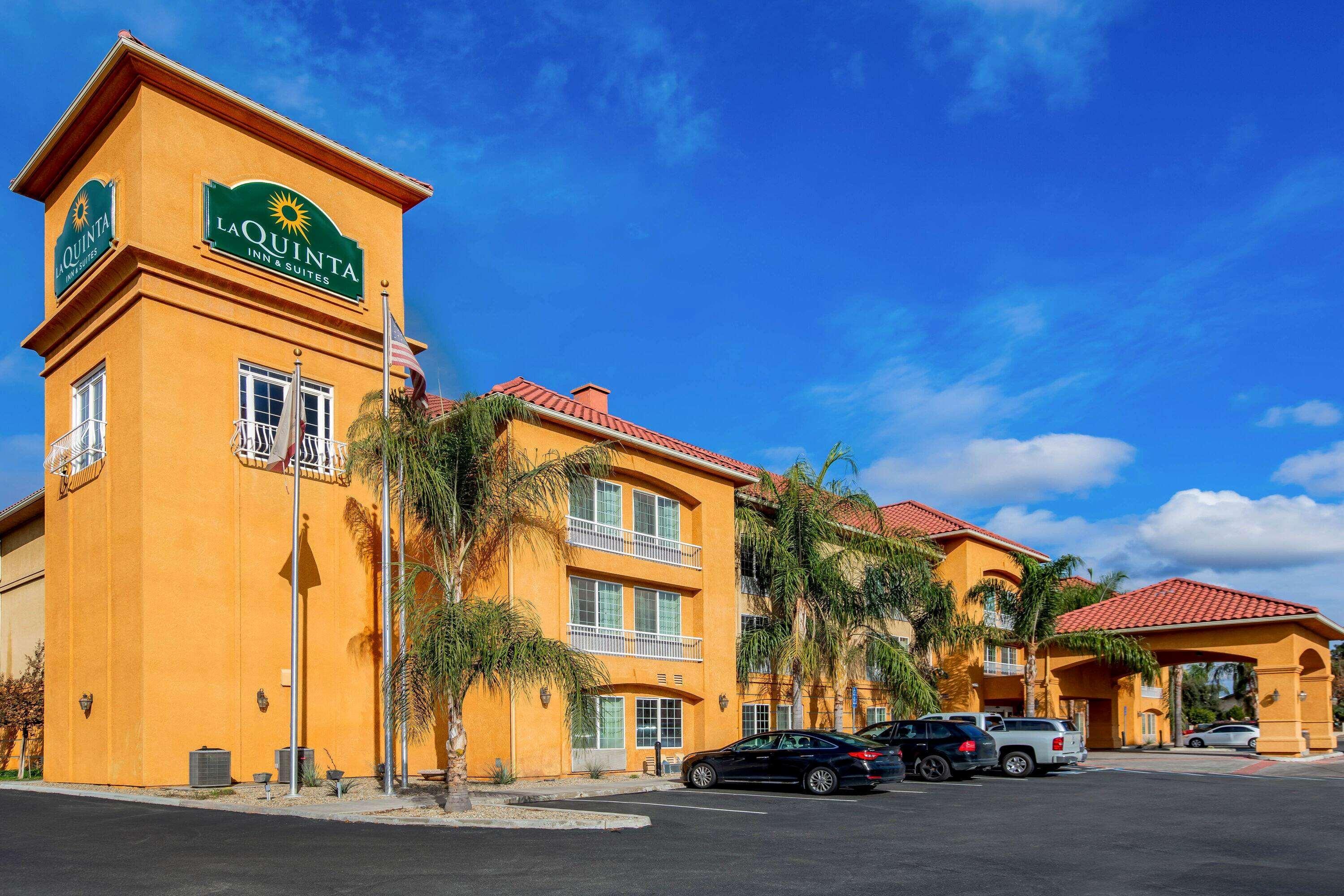 Отель La Quinta By Wyndham Fowler Экстерьер фото